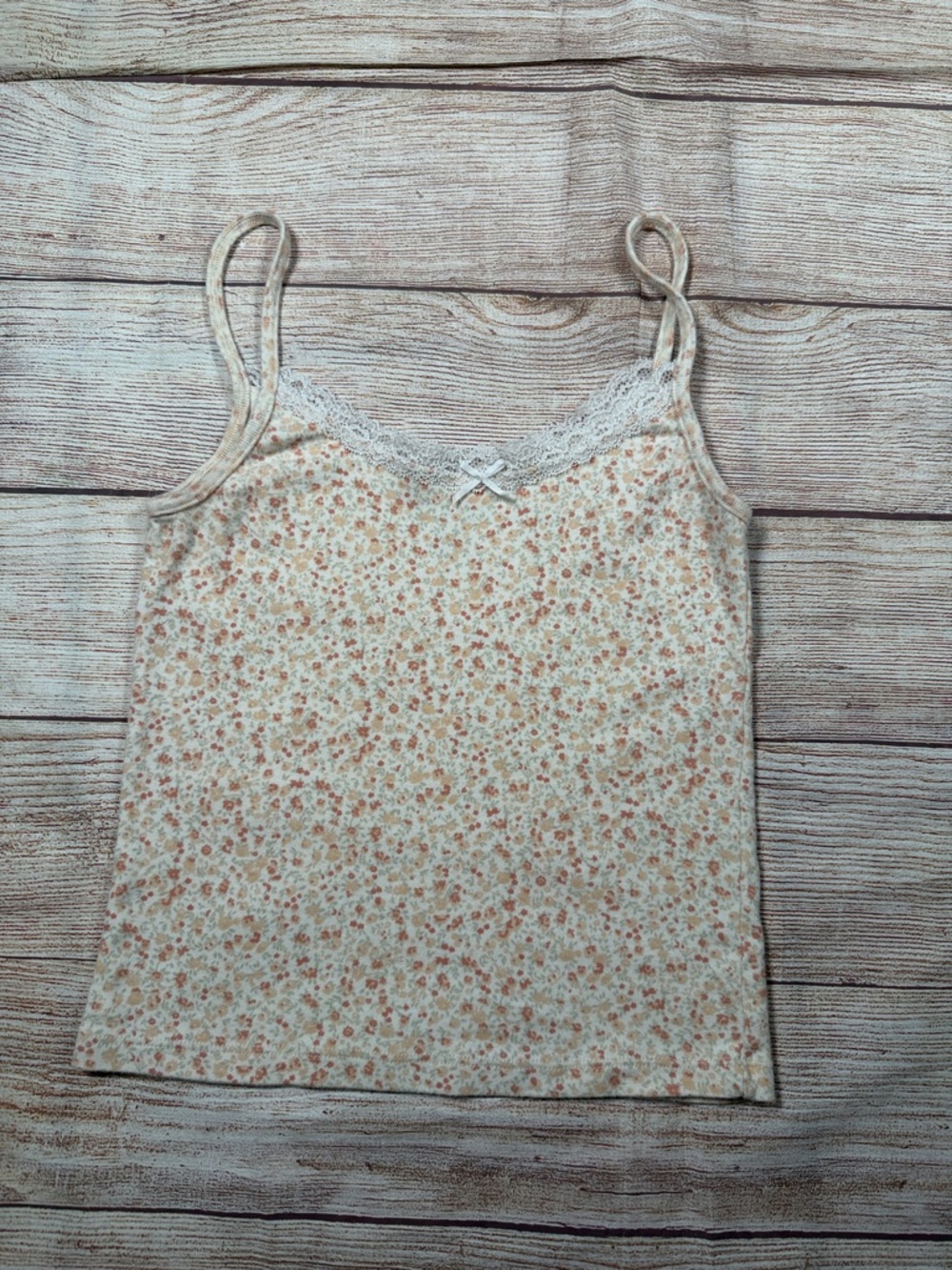 Vintage Y2K John Galt Cream Floral Lace-Trim Cami with Peach Accents